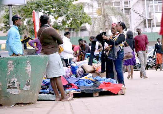An image of Hawkers and Traders at Nairobi Market